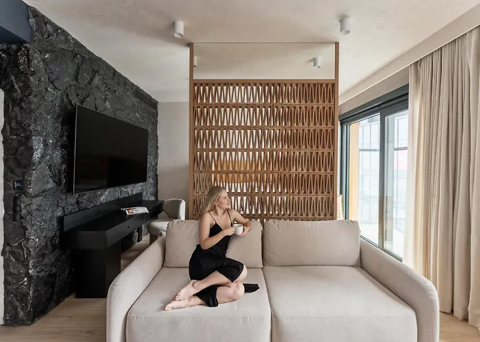 Towarowa Towers Parking & Gym - 23&24 Floor Sky High By Downtown Apartman