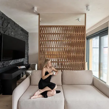 Towarowa Towers Parking & Gym - 23&24 Floor Sky High By Downtown Daire