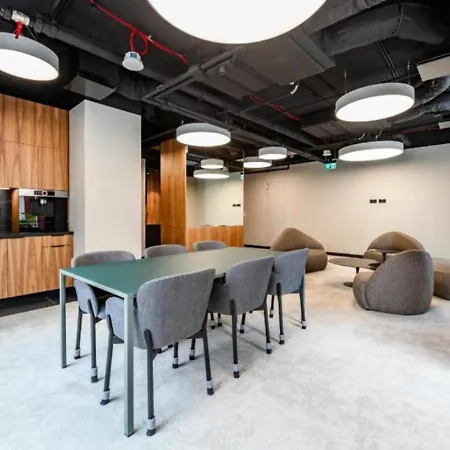 Apartmán Towarowa Towers Parking & Gym - 23&24 Floor Sky High By Downtown